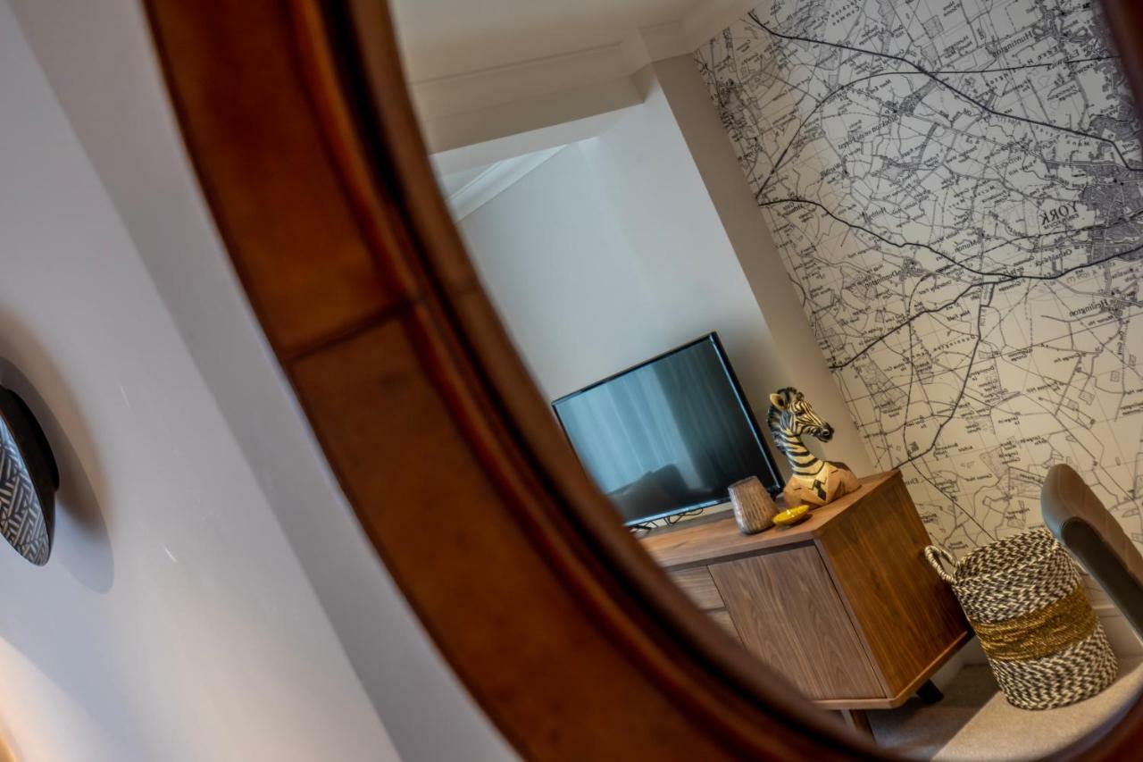 3 London Mews Apartment York Bagian luar foto